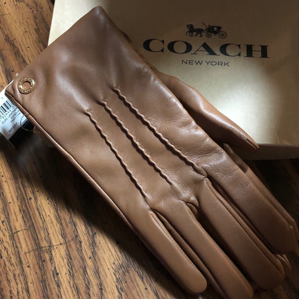 COACH gloves